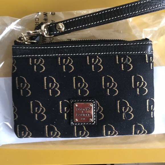 Dooney & Bourke Handbags - Dooney and Bourne black wristlet with gold letters